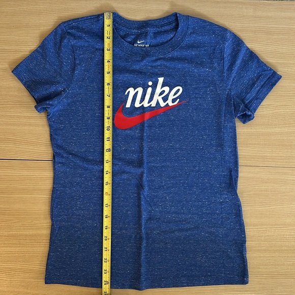 Nike T Shirt Small - Picture 3 of 7